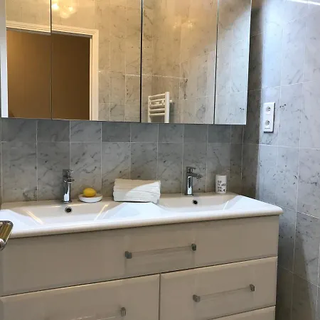 Apartmán Le Victoria, 2p Moderne, Les Pieds Dans L'eau, Parking, Piscine *