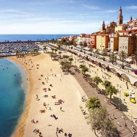 Apartment Le Victoria, 2p Moderne, Les Pieds Dans L'eau, Parking, Piscine