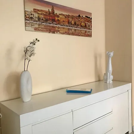 Apartment Le Victoria, 2p Moderne, Les Pieds Dans L'eau, Parking, Piscine *