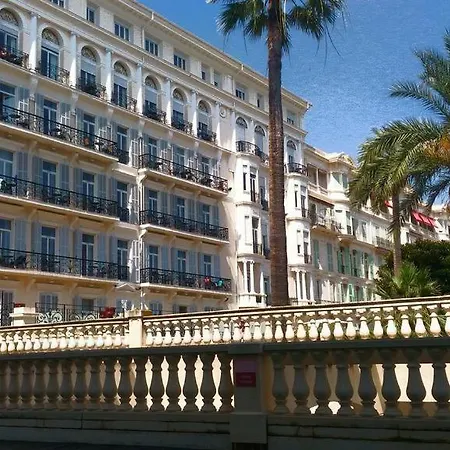 Апартаменты Le Victoria, 2p Moderne, Les Pieds Dans L'eau, Parking, Piscine *