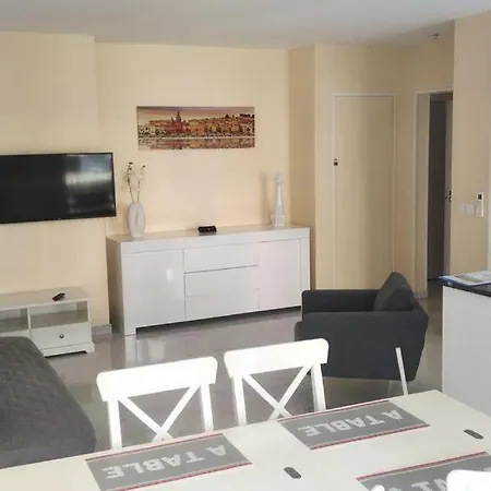 Le Victoria, 2p Moderne, Les Pieds Dans L'eau, Parking, Piscine Apartment *